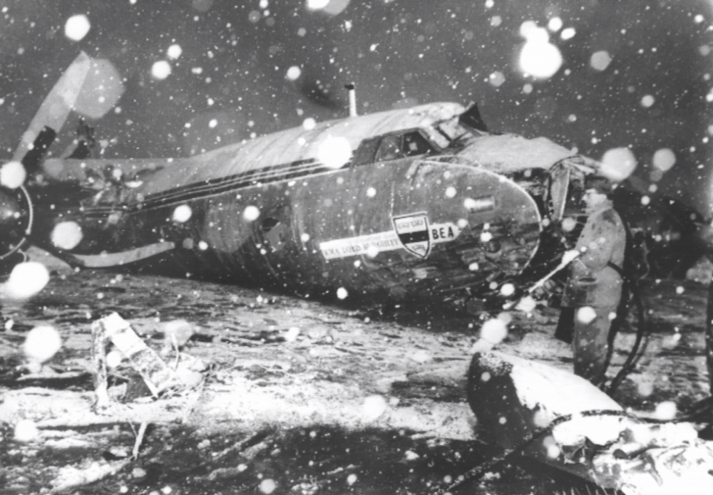 Istoria tragediilor aviatice care au indoliat lumea sportului:&nbsp;de la tragedia lui Manchester United, la catastrofa recenta de la Yasoslavl