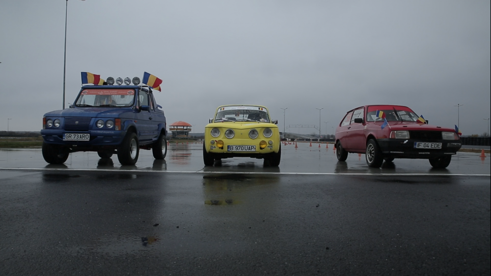 Sarbatorim romaneste! Intreceri nebune cu ARO, Dacia 1100 si Oltcit intr-o editie speciala Super Speed, sambata, 10:30, ProTV