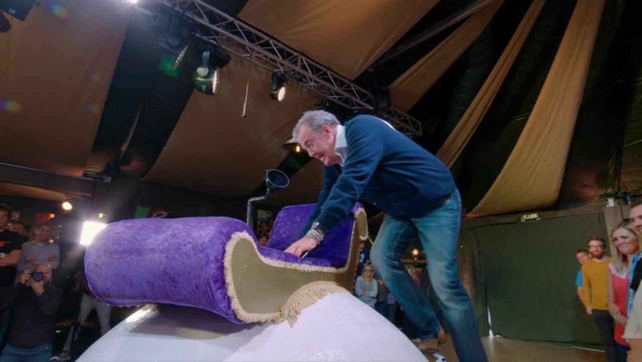 Jeremy Clarkson i-a ironizat pe imigrantii romani din Marea Britanie in noua emisiune:
