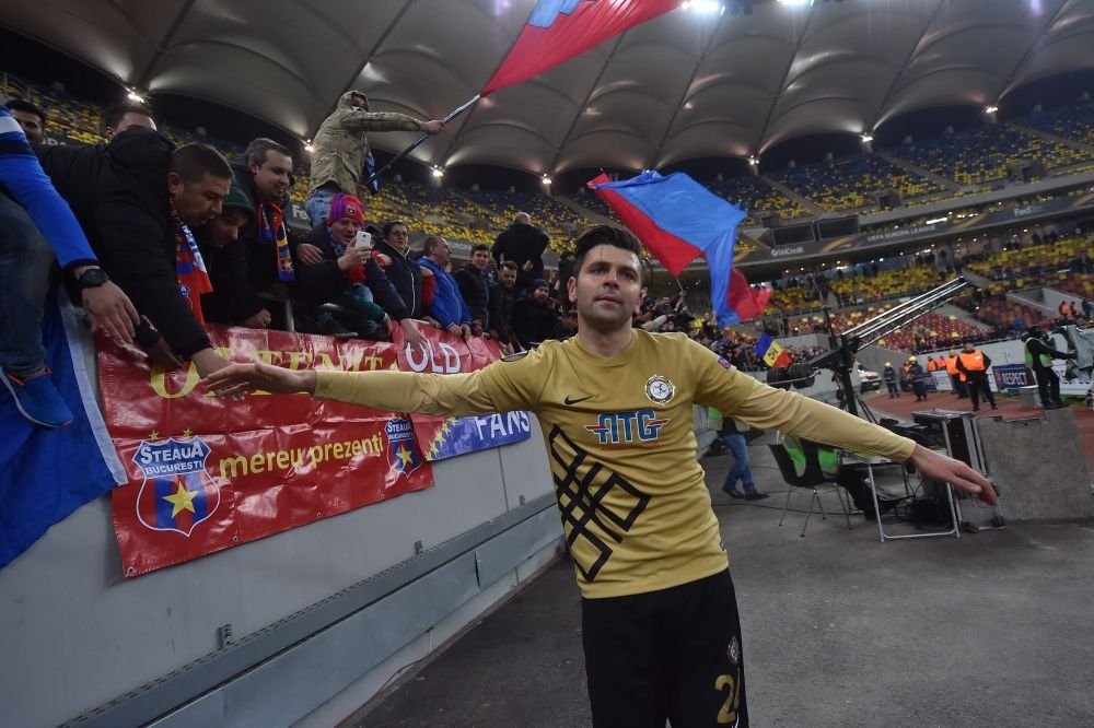 Stelistii au luat notite de la Rusescu: A dat 3 goluri toamna asta cu Villarreal: Daca Osmanli a reusit, putem si noi! Villarreal - Steaua, joi, 18:00, ProTV!