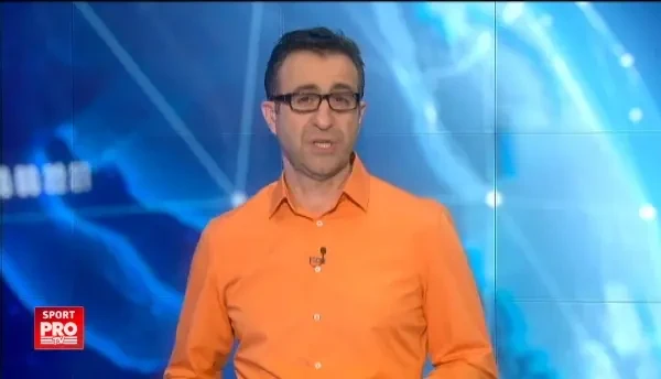 Are 16 ani, dar masoara deja 2,31 metri! Pustiul roman care viseaza sa ajunga in NBA: este deja comparat cu Big Ghita Muresan. VIDEO