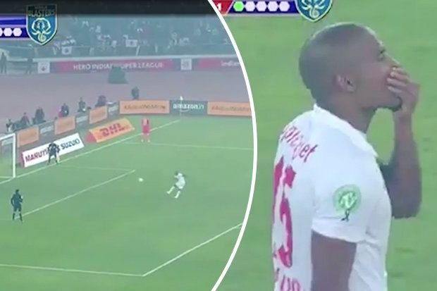 Cel mai PENALty din 2016. Malouda a trimis mingea pe luna cu un sut a la Sergio Ramos . VIDEO