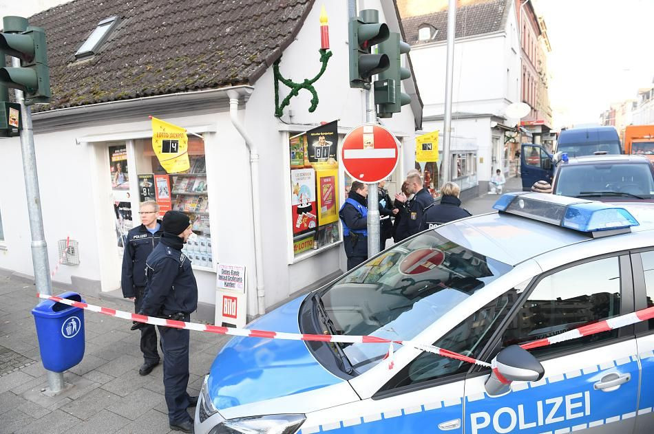 Un nou incident grav in Germania: un fotbalist a fost impuscat, iar un membru al familiei sale a fost ucis
