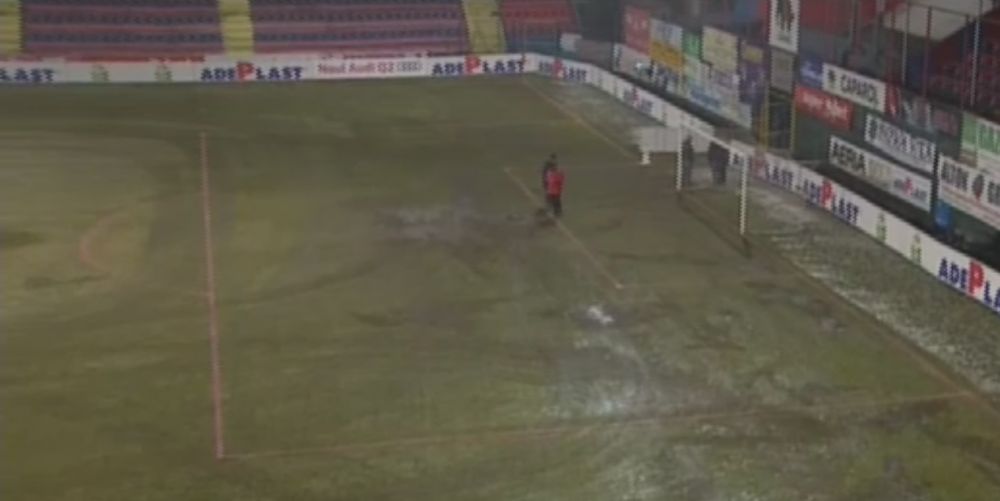 ASA 2-4 ACS Poli | Meci ca-n Viata Satului: gazon deplorabil si numere scrise cu carioca pe tricouri :)_1