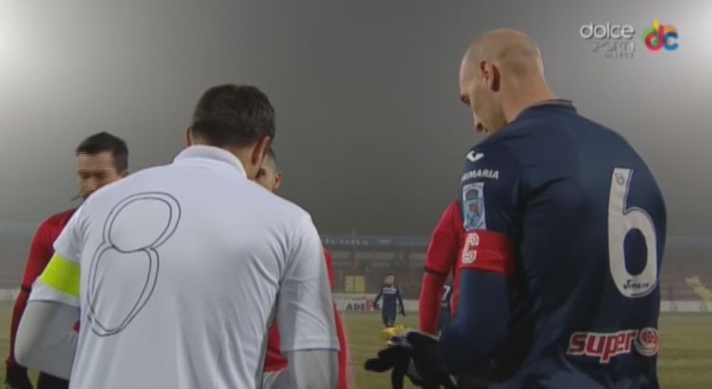 ASA 2-4 ACS Poli | Meci ca-n Viata Satului: gazon deplorabil si numere scrise cu carioca pe tricouri :)_2
