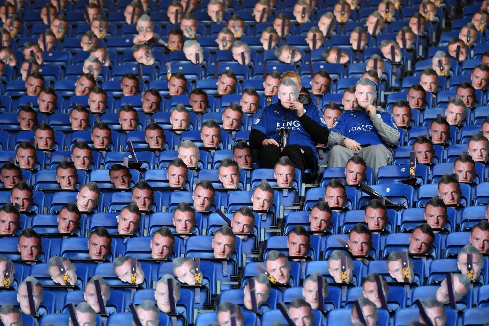 Protest BIZAR cu 30.000 de masti pentru Vardy! Chiar si atacantul lui Leicester a purtat una. FOTO _4