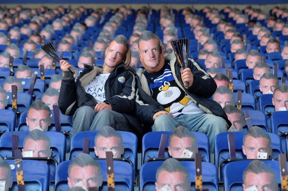 Protest BIZAR cu 30.000 de masti pentru Vardy! Chiar si atacantul lui Leicester a purtat una. FOTO _6
