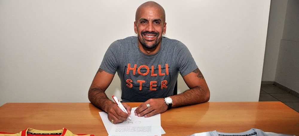 FABULOS! Il mai tii minte pe Veron? Cu ce club a semnat fostul star la varsta de 41 ani