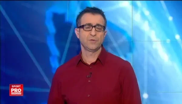 E NEBUNA dupa Milan! Ce vrea sa faca acest super model daca Milan ii ia titlul lui Juventus :)