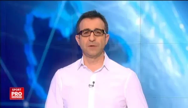 A dat gol si a vrut sa se bucure la coltul terenului, dar a fost TROLLAT de un copil de mingi :) VIDEO