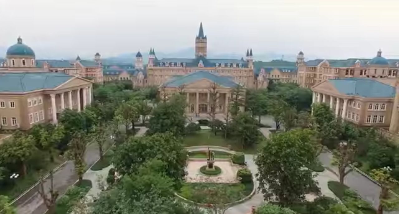 Chinezii au construit