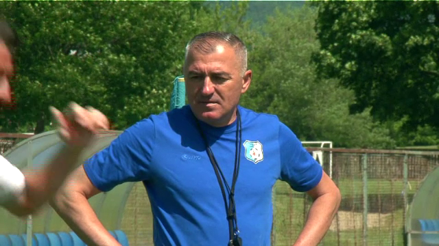Situatie incredibila la Pandurii. S-au trezit cu 30 de jucatori pe care nu ii stie nimeni