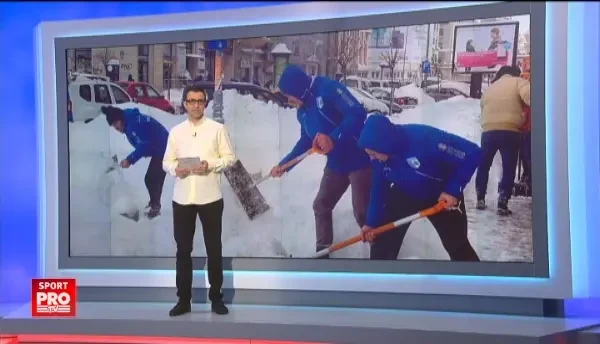 Sportivii de la CSM au deszapezit Bucurestiul! :) Cum au fost filmati pe strazile Capitalei