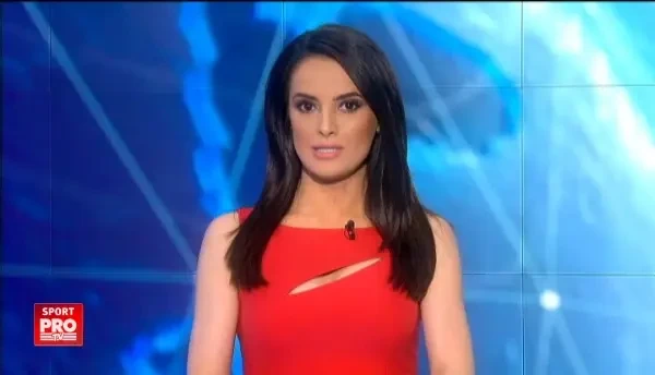 Si alte Stele asista la razboiul CSA - FCSB. Echipa unui sat din Timis se numeste Steaua Rosie Bulgarus :) De partea cui sunt fanii