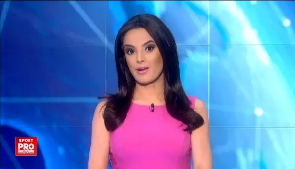 Papusa Barbie care joaca RUGBY in Romania! Povestea senzationala a Iuliei