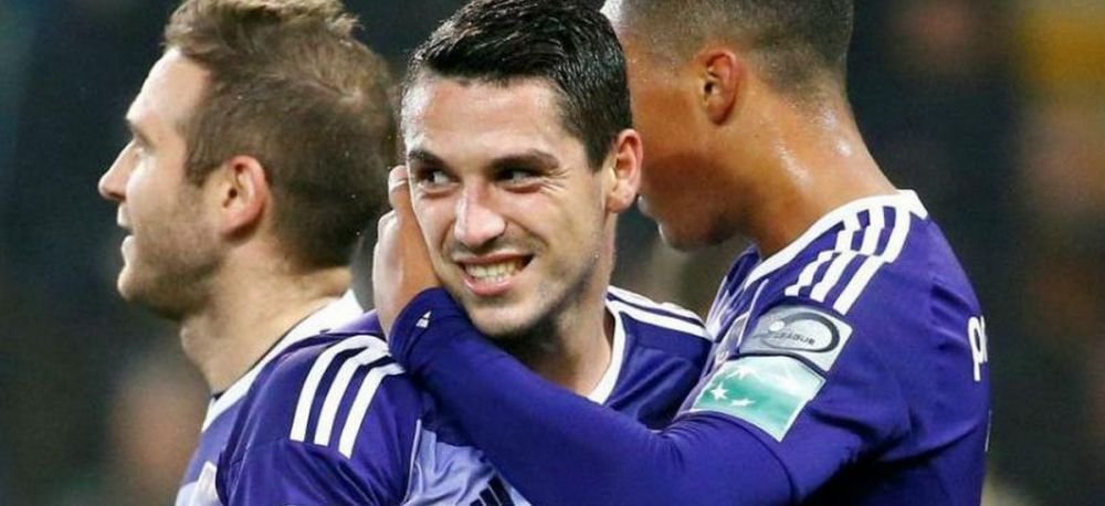 S-a trezit jucatorul de 10 milioane . Belgienii, incantati de forma lui Stanciu in prima luna a lui 2017