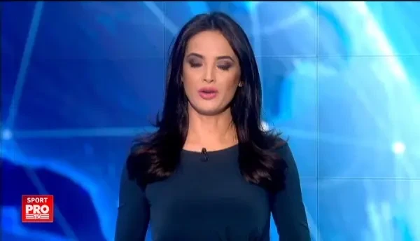 Ronaldo si Messi mai au parte de un revelion ! Au ciocnit un pahar pentru aproape un sfert din populatia planetei. In China, maine incepe anul cocosului de foc