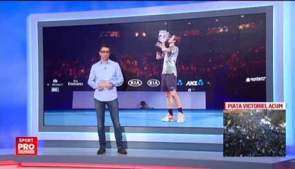 Primire pentru un campion: Federer, asteptat de fanii elvetieni pe aeroport. VIDEO