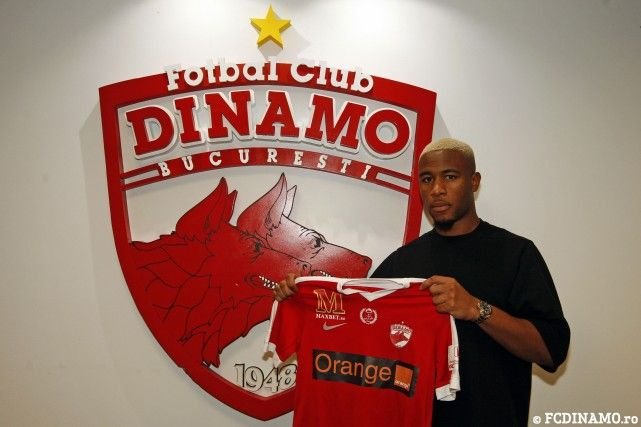 OFICIAL! Al doilea transfer facut de Dinamo! Dielna a semnat pana in vara cu optiune de prelungire