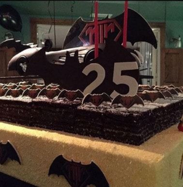 Party de 1000 de zile, party si se intra pe PILE :) Neymar a dat o super petrecere de ziua asa. Cum a aratat tortul_3