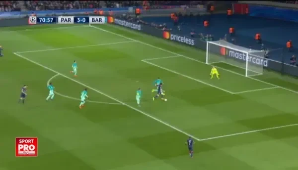 GOOOL Cavani, in PSG - Barcelona