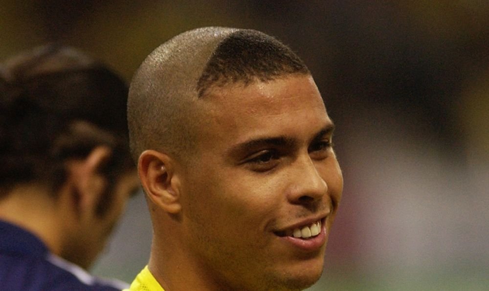 SENZATIONAL! Ronaldo a dezvaluit, dupa 15 ani, de ce si-a facut freza celebra de la Mondialul din 2002