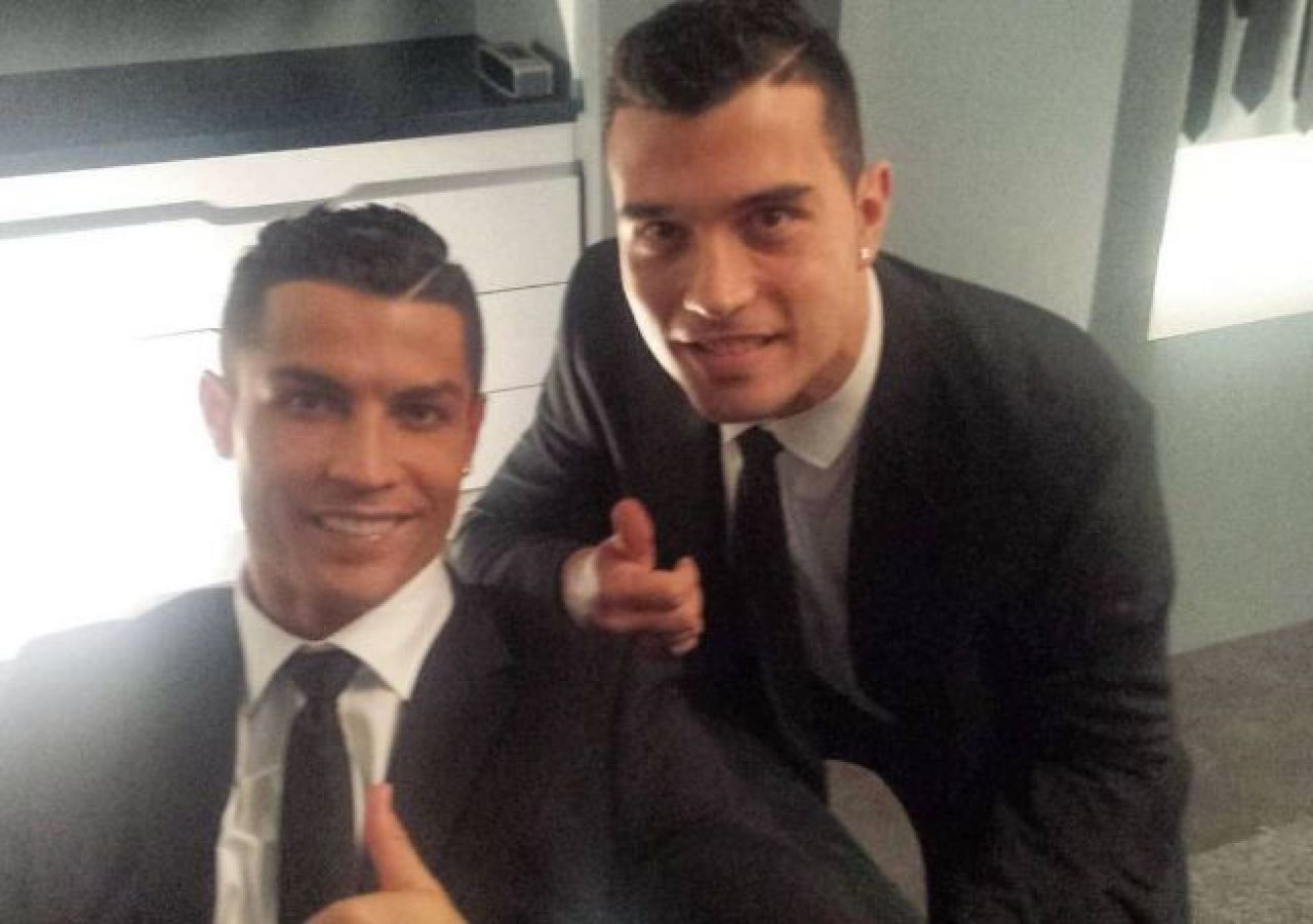 Povestea omului al carui job este sa fie CLONA lui Cristiano Ronaldo! Crezi ca poti sa faci diferenta?_3
