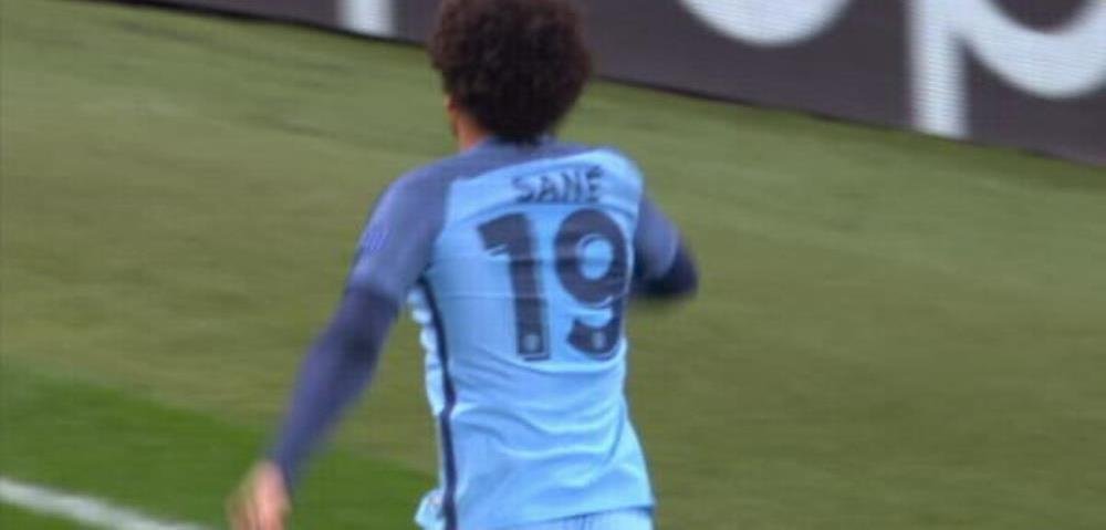 FAZA SENZATIONALA in Champions League! Noul MAGICIAN al lui Guardiola a facut KO o aparare intreaga! VIDEO