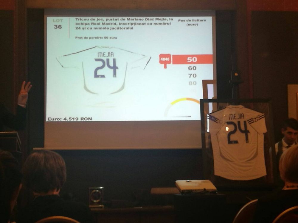 Marca si palmaresul Otelului s-au DAT cu 10 000 de euro. A venit si TALPAN la licitatie! Ce a cumparat_9