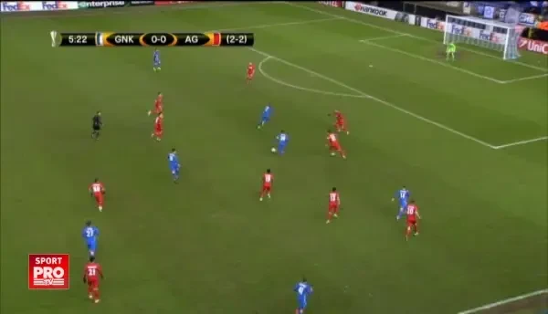 Min 6. Genk are primul sut spre poarta