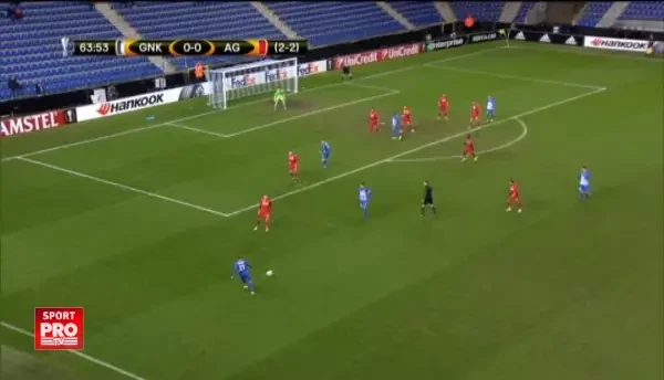 Min 65. Genk are prima sansa de gol in repriza secunda