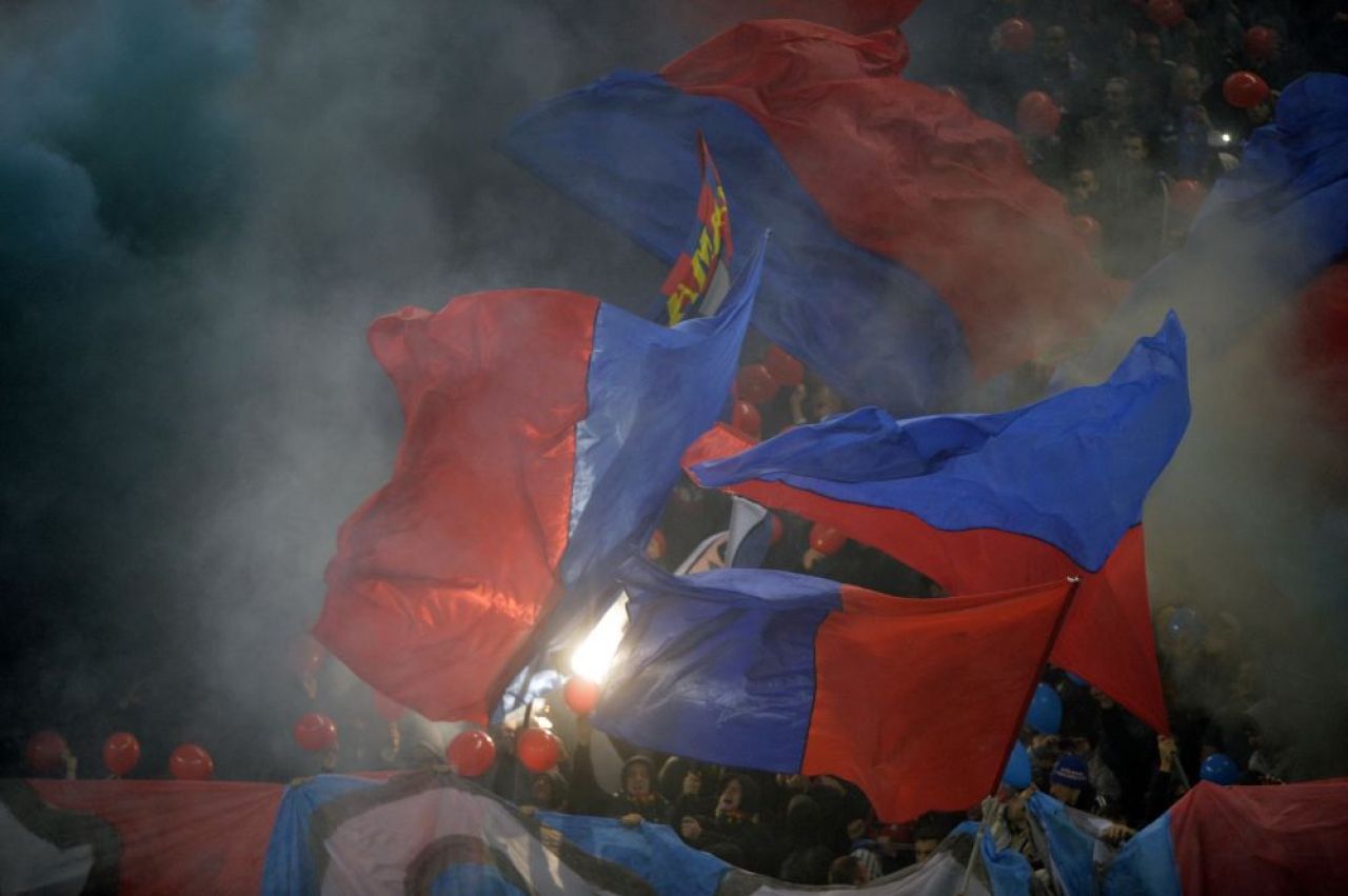 Reactia galeriei Stelei, dupa esecul jenant de azi: