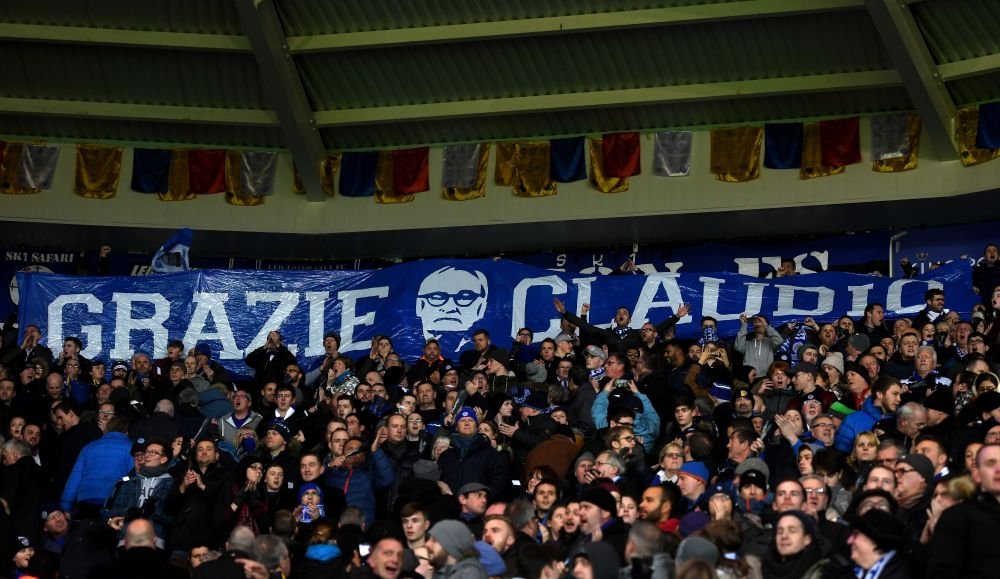 Imagini fabuloase in Premier League! TRIBUTUL GENIAL al fanilor lui Leicester pentru 