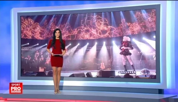 Loredana le-a promis oltenilor ca va canta pe noul stadion, daca vor luat titlu: "M-am gandit chiar sa-mi fac si tatuaj"