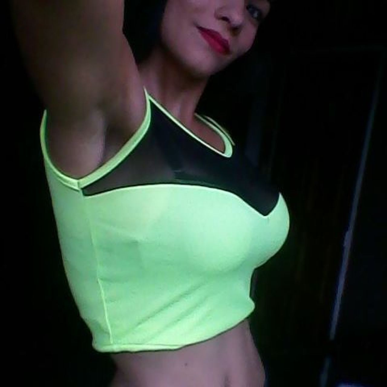 O echipa din Guatemala si-a pus fizioterapeut o BOMBA SEXY! Ce au inceput sa faca fanii la fiecare meci :))_2