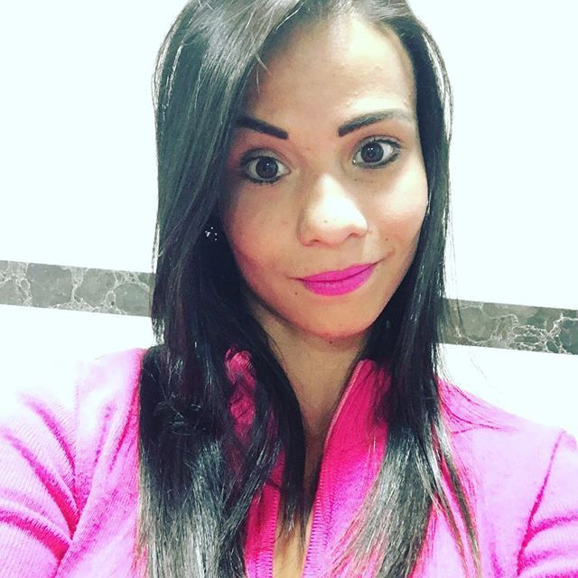 O echipa din Guatemala si-a pus fizioterapeut o BOMBA SEXY! Ce au inceput sa faca fanii la fiecare meci :))_14