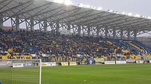 IMAGINI SUPERBE in Romania! Echipa de Liga a 4-a cu fani de Champions League! Ce au facut 7000 de fani_3