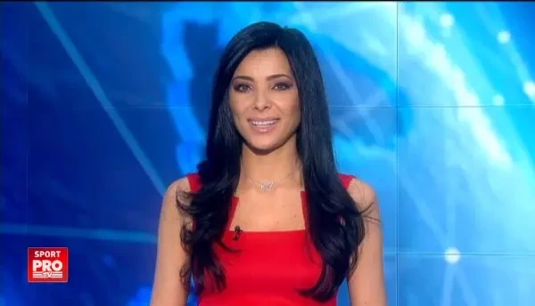 GENIAL! Bolid de lux? Nu! Fotbalistul din Romania care vrea sa-si cumpere TRACTOR cu televizor in cabina!