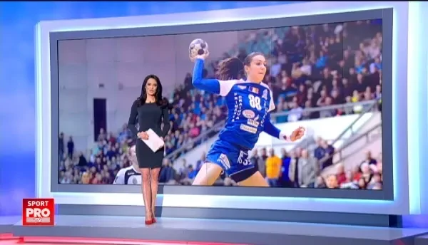 Campioanele de la CSM Bucuresti au sarbatorit cel de-al treilea titlu consecutiv. VIDEO