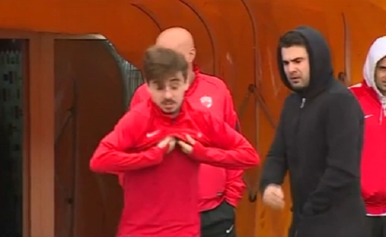 Betia puterii la Dinamo: Mutu l-a
