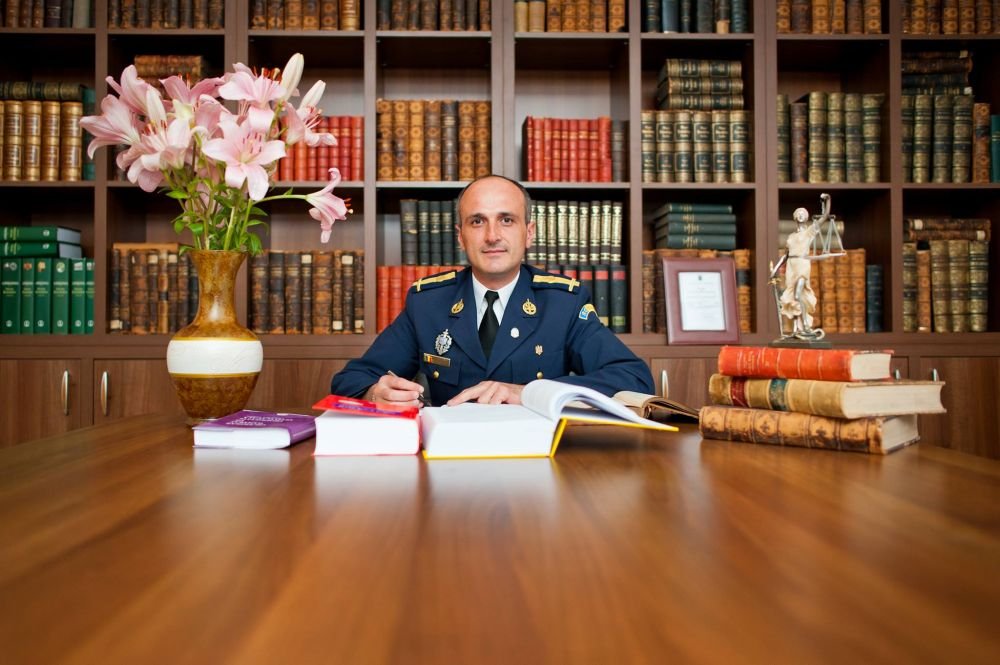 Un nou control la CSA Steaua! Armata vrea sa-l DEA AFARA pe Talpan! Ce ii reproseaza Generalii