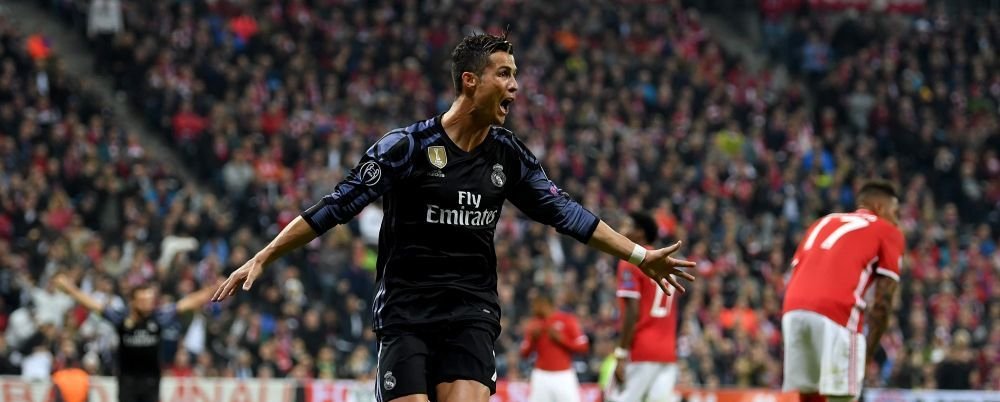 ISTORIE! Ronaldo, primul jucator care inscrie 100 de goluri in Europa! Cate goluri are in fata lui Messi