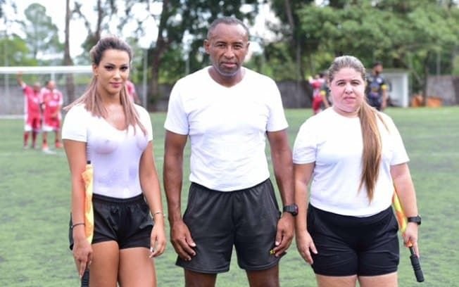 SEXY TUSIERA din Brazilia! Cum arata arbitra care le distrage atentia jucatorilor. FOTO _3
