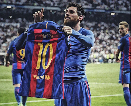 Imaginea MOMENTULUI in fotbal. Nu s-a mai intamplat NICIODATA asa ceva. Ce au facut fanii Barcelonei dupa gestul lui Messi din meciul cu Real