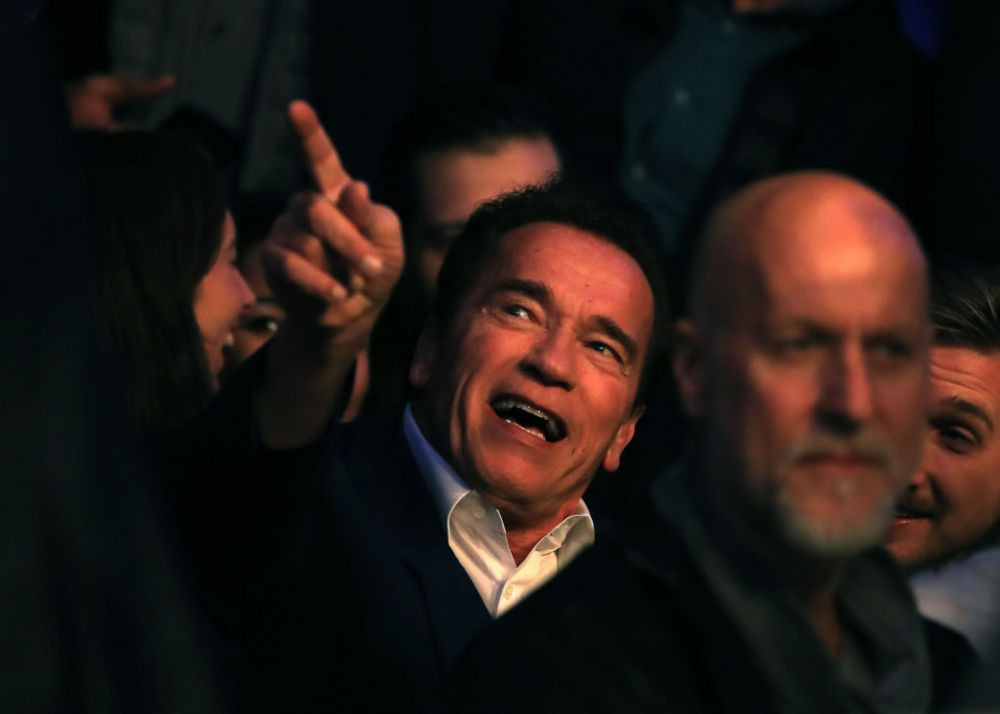 Reactia lui Arnold dupa ce a vazut pe viu victoria magistrala a lui Joshua! A ramas masca dupa ce Klitschko a fost facut KO