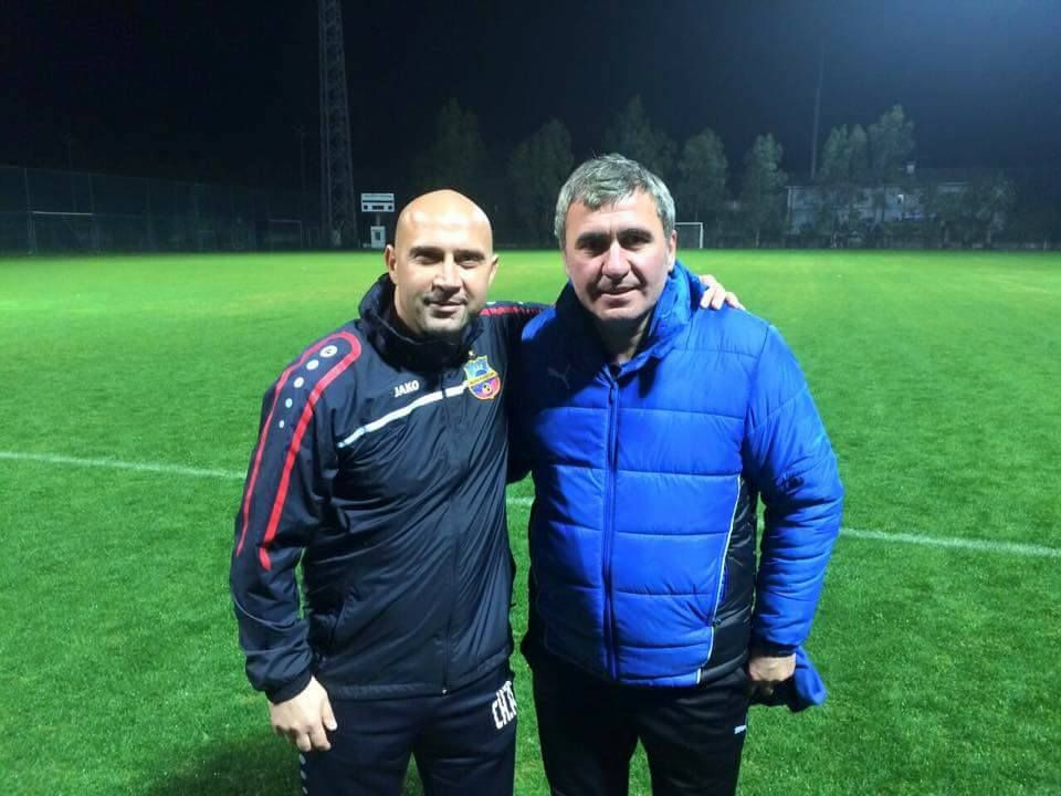 Un roman antreneaza in Uzbekistan, la echipa unde a jucat Rivaldo! Salariul mediu e 100 &euro;, dar cu banii astia traiesti mai bine ca in Romania!