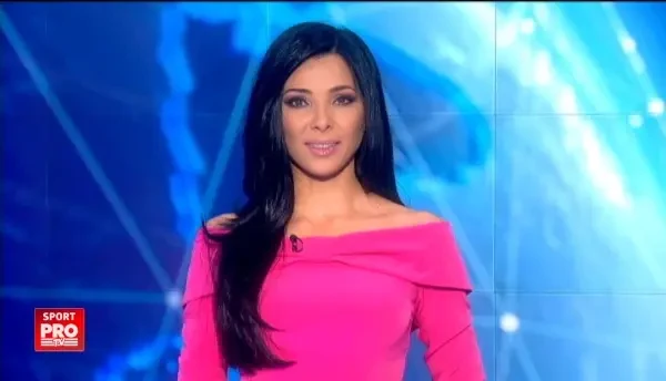 Ritualul ciudat al lui Morosanu inaintea galei: "Nu suport femeile langa mine!" Ce solutie a gasit pentru sotia lui la Madrid :) KOrida e la Sport.ro, ora 20:00