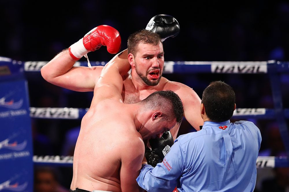 Colosul Cojanu a pierdut la decizie meciul de titlu mondial din Noua Zeelanda. Cum i-a socat pe comentatori_4