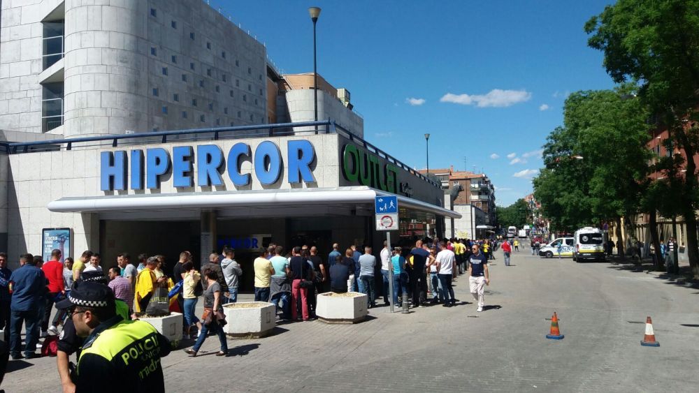Morosanu l-a DISTRUS pe COLOSUL POLONIEI. 5000 de romani au facut o galerie CA LA FOTBAL la gala - VIDEO_2