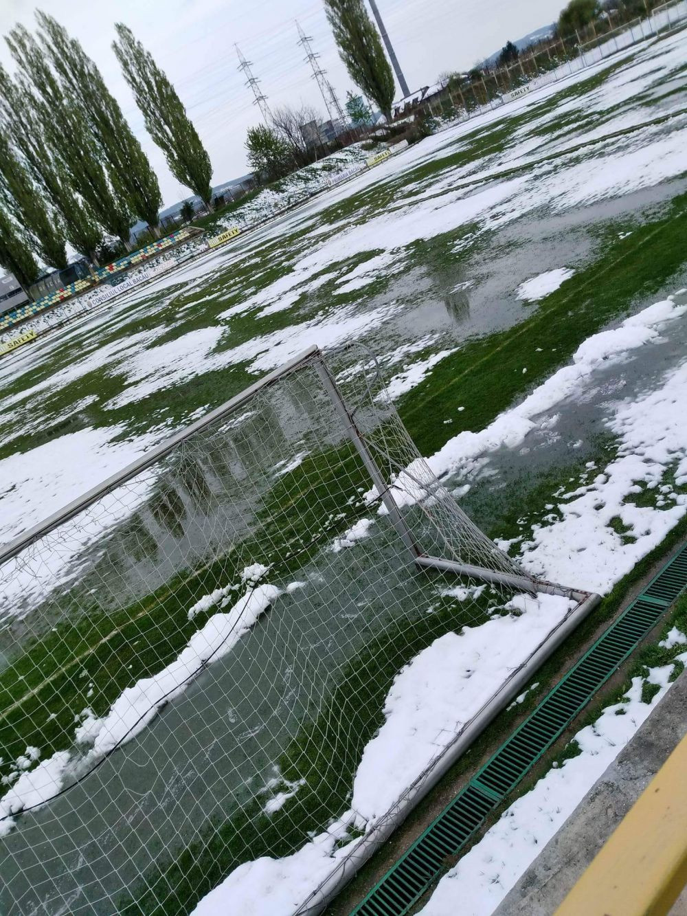 Povestea incredibila a echipei din Romania depunctata cu 48 DE PUNCTE, care continua sa joace! Presedintele este si magazioner la club, iar in timpul liber e taximetrist_2